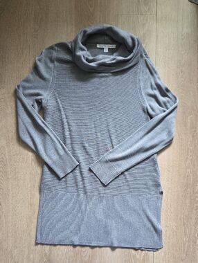 Adrienne Vittadini Gray Cowl Neck Ribbed Sweater